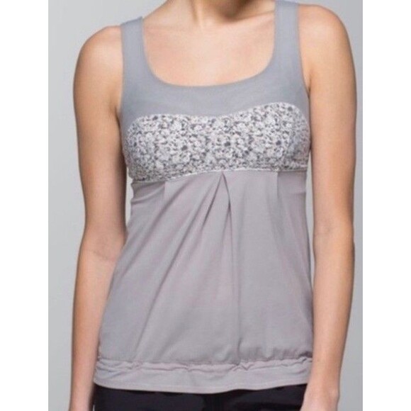 lululemon athletica Tops - Lululemon Size 8 Elevate Tank Top Gray Floral